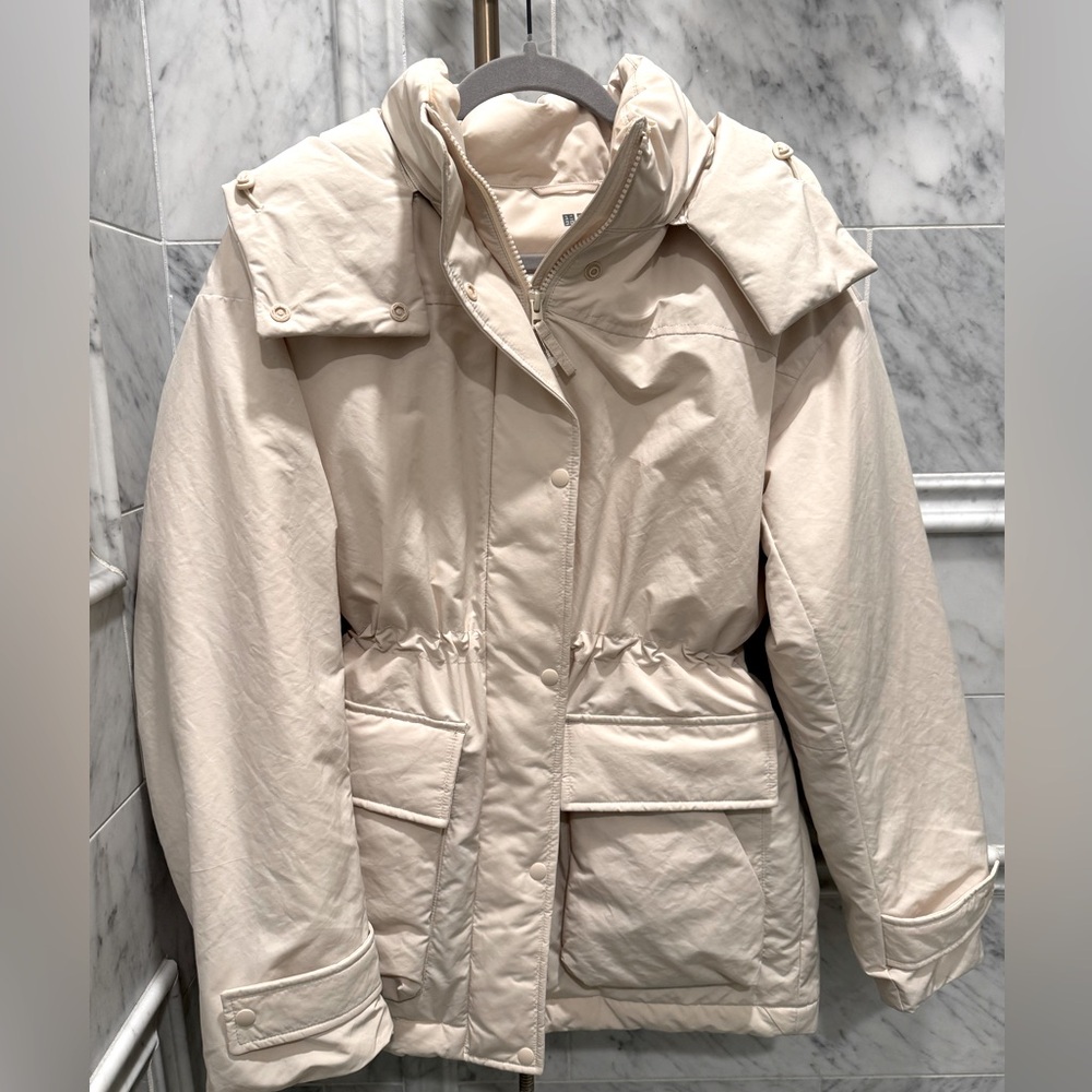Uniqlo Women’s Cream Hybrid Down Jacket Cinch Waist - S